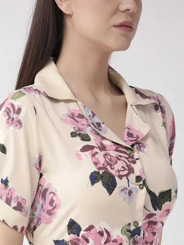Cream-Coloured_&_Pink_Floral_Print_Shirt_Collar,Puff_Sleeves_Maxi_Dress